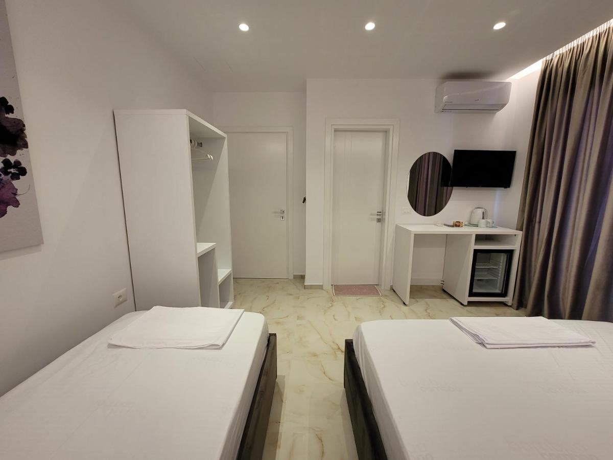 Fenix Hotel Ksamil Luaran gambar