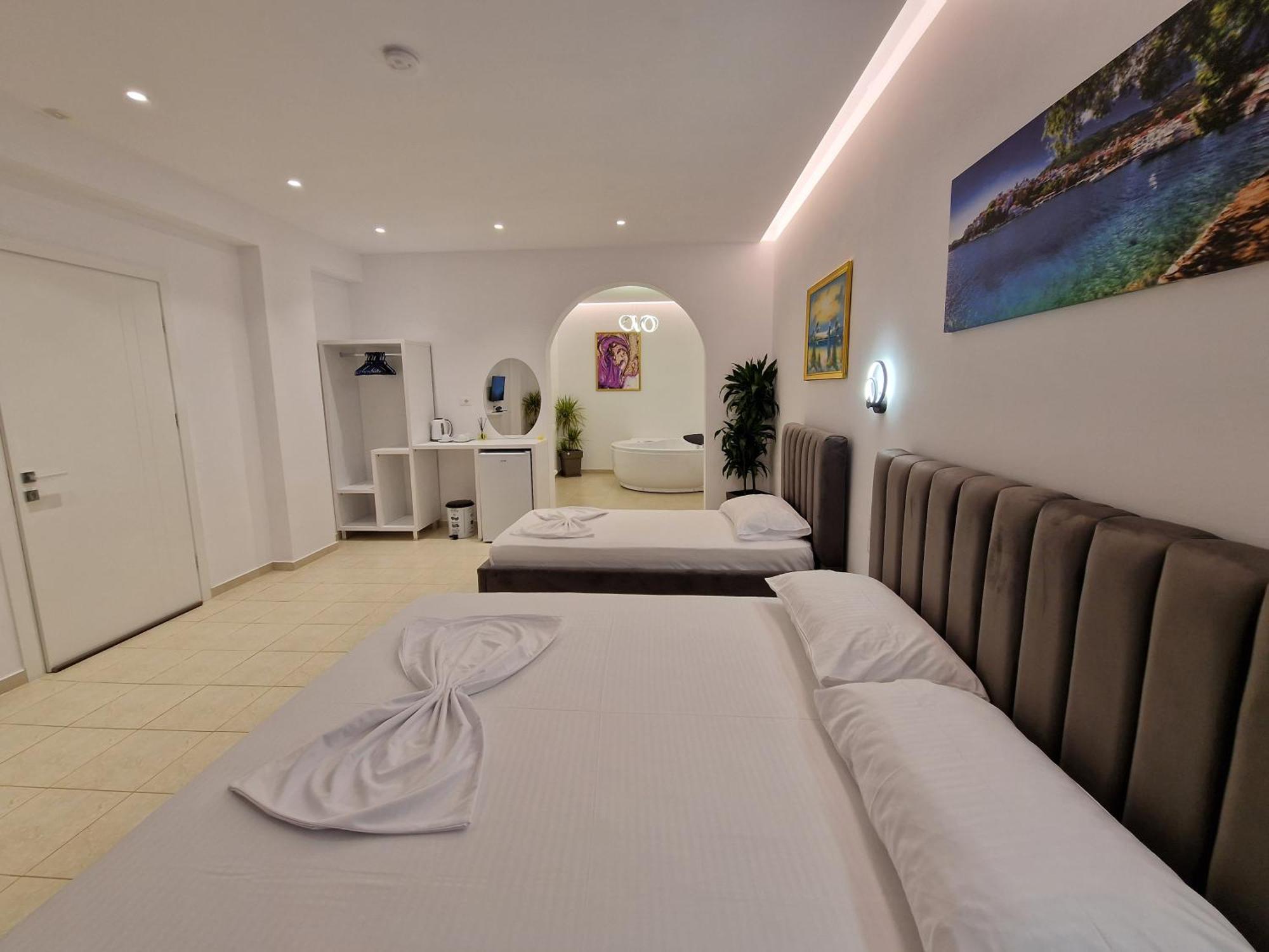 Fenix Hotel Ksamil Luaran gambar